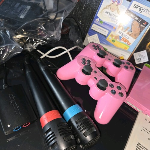 PS2 Playstation 2 Pink + 2 Controllern +2 Mikrofonen + Singstar spielen Rayman - Bild 2 von 5