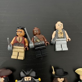 LEGO Pirates of the Caribbean 4195 Queen Anne’s Revenge Minifigures Only 7