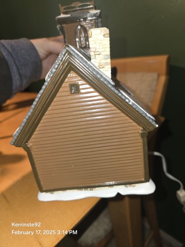 Department 56 Snow Village The Little Brown Church In The Vale 4025322 - Picture 8 of 12