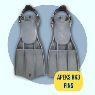 Aqualung RK3 Fins Sz Small USED RENTAL SALES