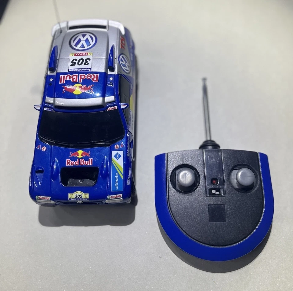 VW Rallye Dakar Touareg 305 Ferngesteuert! - Bild 2 von 4