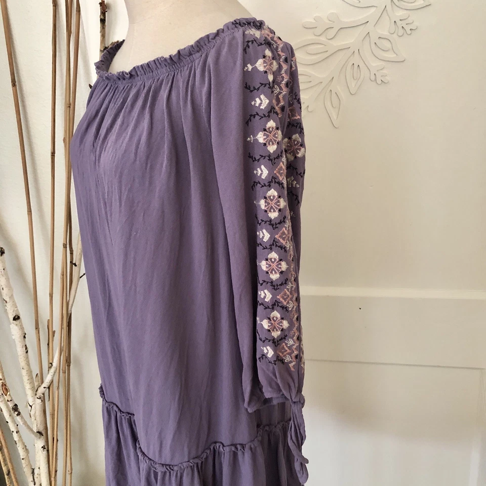 Womens Hippie Boho Embroiderd Off Shoulder Tunic Dress XXL/2X Purple Ruffle Hem - Image 3 of 4