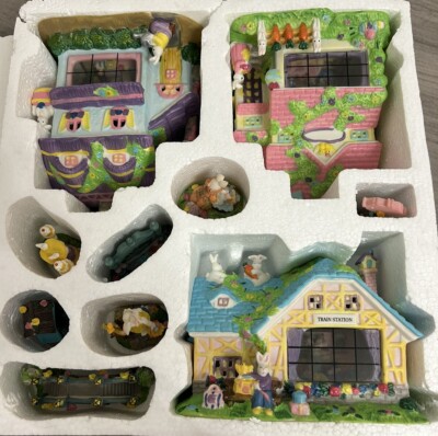 Easter Village Resin Set 6 Inch Rabbits Building Figures Lights READ