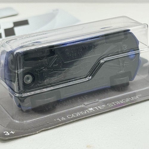 LOT OF 2 Hot Wheels Gran Turismo 2014 Corvette Stingray Blue and Ford GT White - Picture 7 of 8