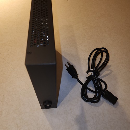 Luxul Xms-1208P - 12 Port With 8 Port POE+ Managed Switch - Picture 3 of 4