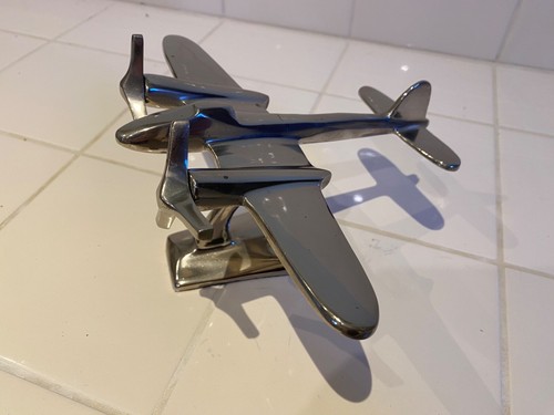 REDUCED PRICE! WW2 RAF Mosquito "trench art" model - Picture 9 of 9