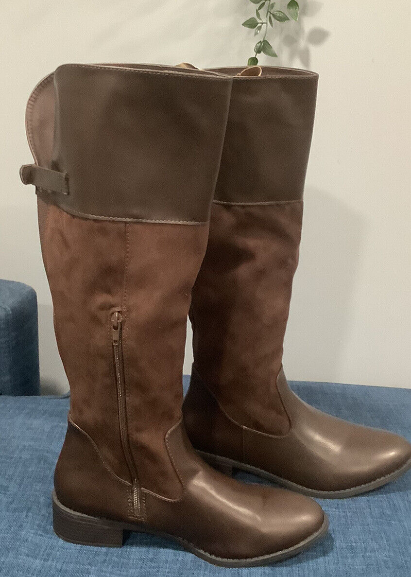 Sugar Boots, Brown, Mid Calf, Half Zipper Size 9.5 mFabric Sugar Boots, Brown, Mid Calf, Half Zipper Size 9.5 mFabric