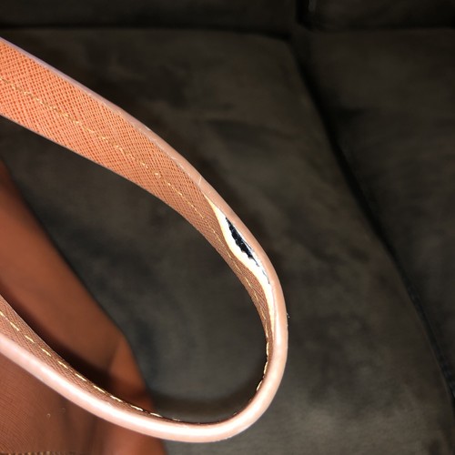 Kenneth Cole Reaction Purse - Picture 6 of 6