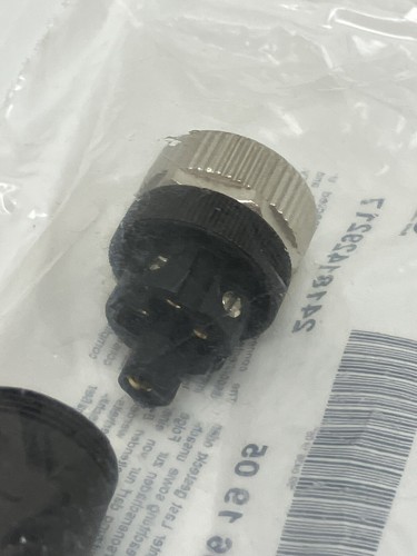 Binder 99-0436-19-05 M12 Female Sensor Connector Receptacle 5-Pin Screw Clamp - Picture 6 of 8