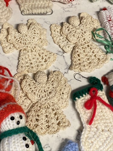 Vintage Huge Lot Over 35 Pc Christmas Ornaments Crochet Knit Handmade Assortment - Picture 5 of 15