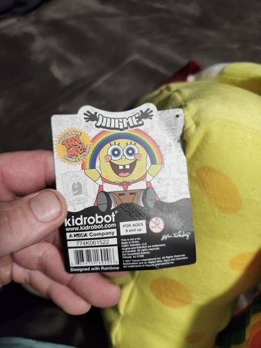 NEW NECA SPONGEBOB SQUAREPANTS RAINBOW HUG ME PLUSH NWT - Picture 8 of 8