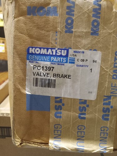 Carlisle hydraulic brake valve & pedal 2102-247A Komatsu PC1397 - Picture 7 of 7
