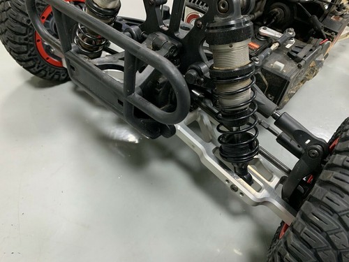 Vitavon  Kraken Vekta  CNC Aluminum #7075 Front Lower arm for  Kraken - Picture 3 of 3