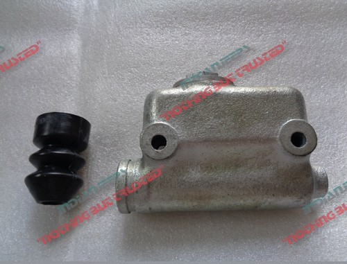 MASTER CYLINDER ASSY JEEP WILLYS CJ2A CJ3A CJ5 M38 M38A1 JEEPSTER STATION WAGON - Picture 2 of 10