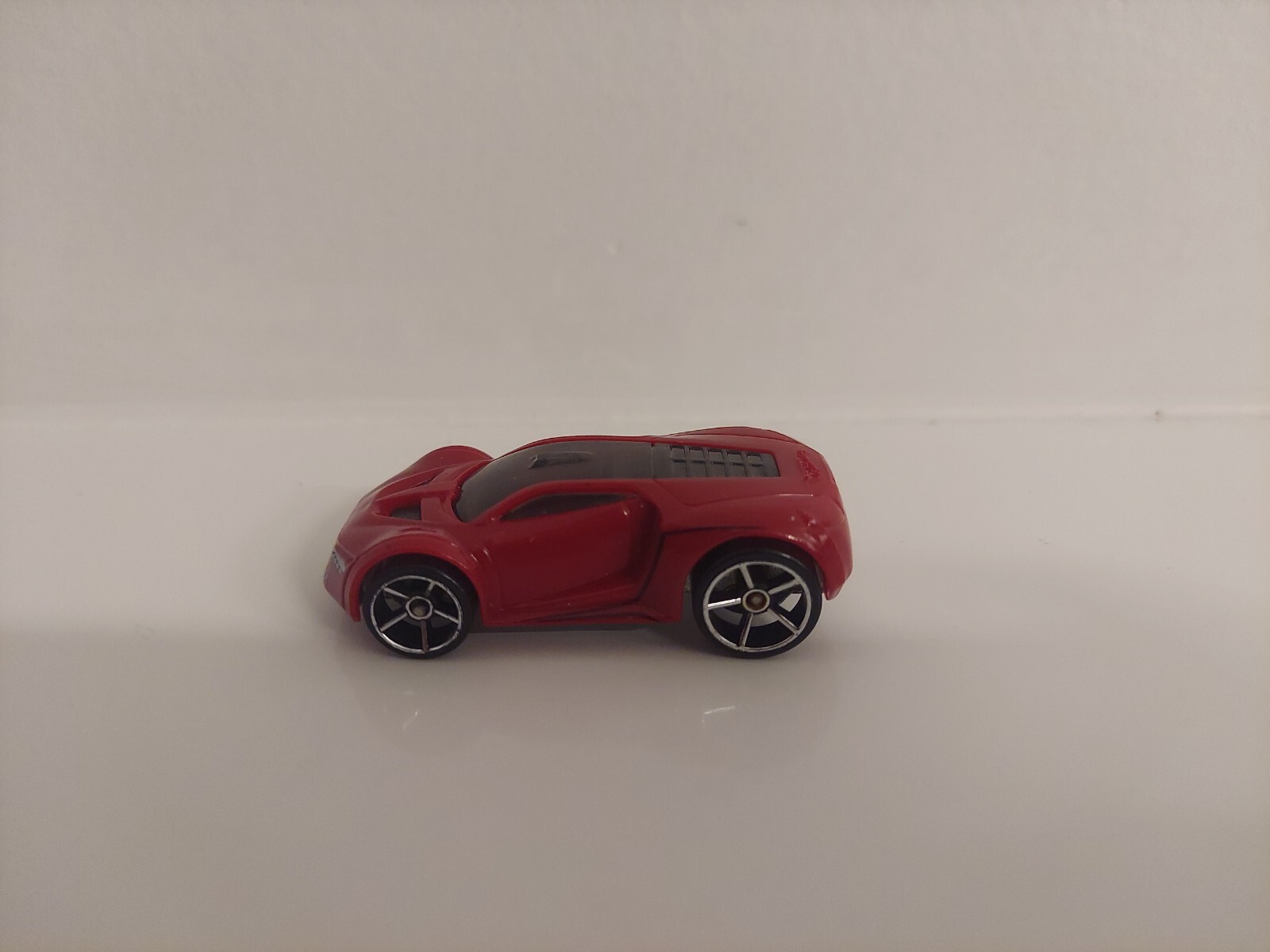 Picture 1 of 6