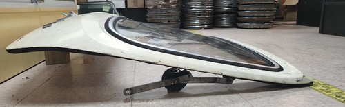 Used OEM MG White Trunk Lid/Hatch Door With Glass  1962-1980 MGB GT (FB5) - Picture 9 of 12