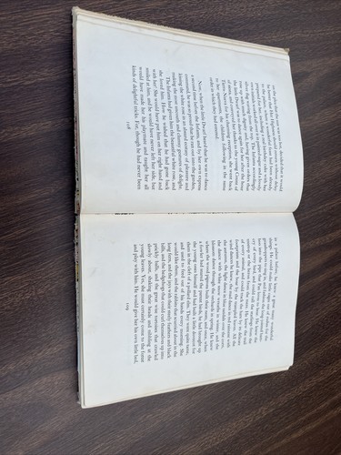 The Princesses: 16 Stories Selected By Sally Patrick Johnson, 1962 Hardcover - Picture 3 of 5