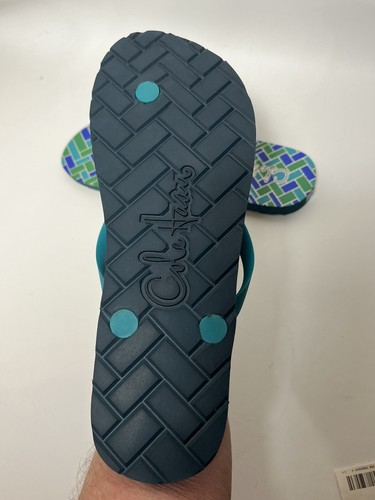Cole Haan Damen-Flip-Flops mit Schnalle Größe 8 grün geometrisches Muster - Bild 5 von 6