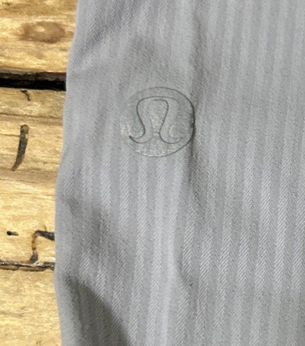 Lululemon Women’s Size 6 Dk Chrome Street To Studio Pant II *unlined 28” EUC - Picture 7 of 7