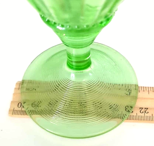 Antique Northwood/Jefferson Glass Co. Green Opalescent Ruffle Edge 7" Vase - Picture 9 of 10