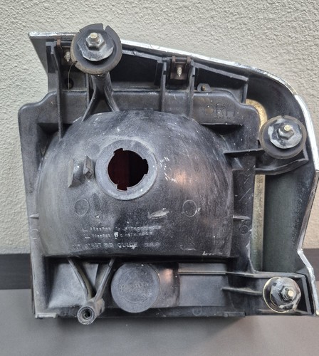 1984-87? Oldsmobile Cutlass 4 Door OE RH Taillight Assembly Factory GM Part - Picture 7 of 12