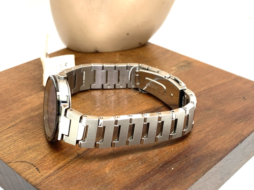 Reloj para mujer Seiko SUP385 esfera azul solar plateado acero inoxidable 28 mm - Imagen 8 de 13