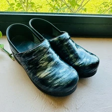 Dansko Blue Navy Marble Clogs Slip On Nursing Shoes Size 38/US 7.5