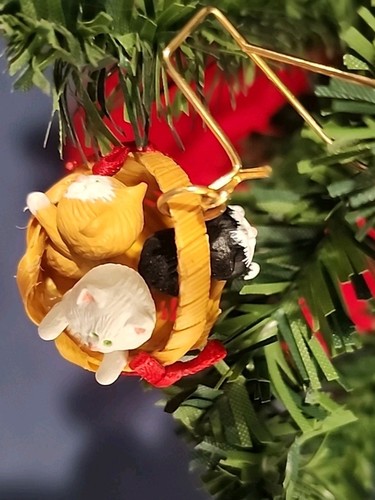 Hallmark Keepsake Ornamento Miniatura Tres Gatitos 1988 QXM569-4 - Imagen 6 de 6