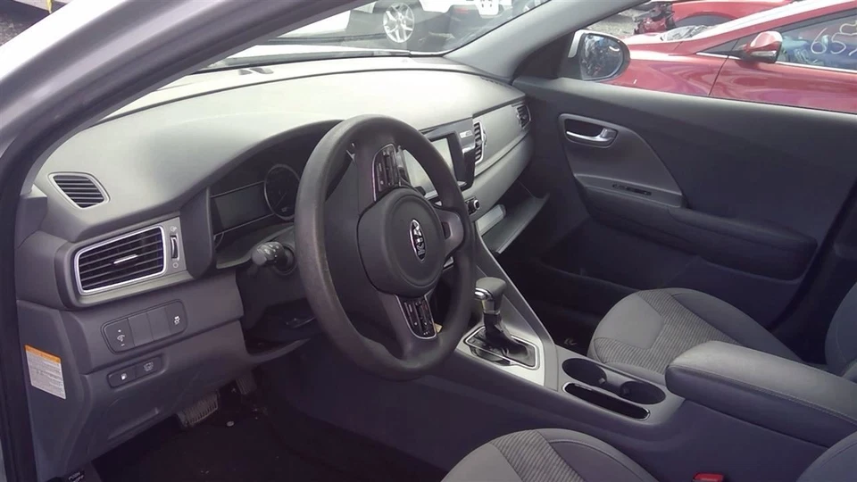 NIRO 2017 Transmission Shift 2057106 - Image 3 of 4