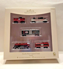 Hallmark Christmas Ornament 2007  NORTH POLE CENTRAL TRAIN Lionel Set of 5
