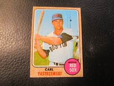 1968   TOPPS #250   CARL YASTRZEMSKI   RED SOX   (CREASE)