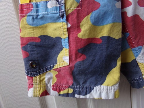MINI BODEN Camo Swim Trunks 4/5 Boys y2k FADED Shorts Camouflage Colorful Vtg - Picture 4 of 16