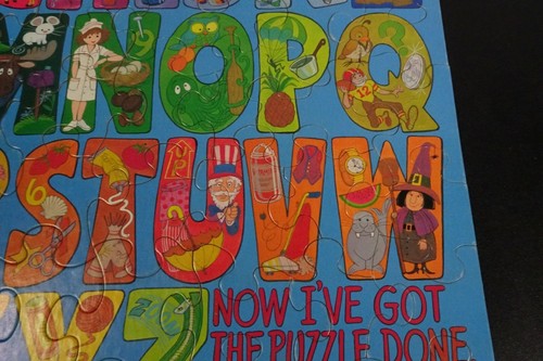 Vtg Springbok Children's Puzzle "Alphabet Fun" / 48 pcs Complete 12"x17" - Picture 7 of 12