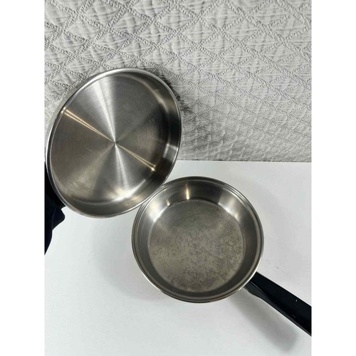 Sartén de acero inoxidable Lifetime 8" con tapa - Imagen 4 de 7