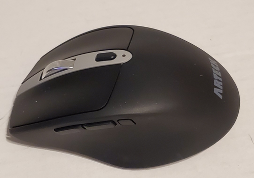 ARTECK Wireless Keyboard and Mouse Combo, Model: Hb305-3MB167, USED - Picture 10 of 13