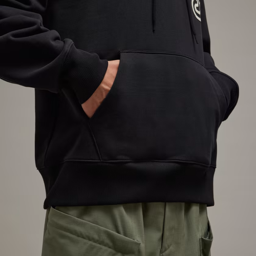 Y-3 SUDADERA CON CAPUCHA LOGO GRÁFICO 100% algodón orgánico rizo grande negra IT7523 - Imagen 7 de 9