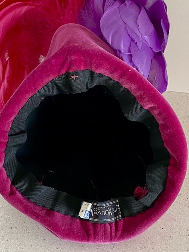 VTG Hat Raspberry Percher Purple & Pink Feather Plumes Ere Nouvelle NY Early 40s - Picture 11 of 11