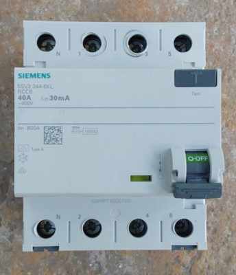 Siemens 5SV3344-6KL FI-Schutzschalter Typ A 4polig 40A 0.03A 30mA 400 V N-links
