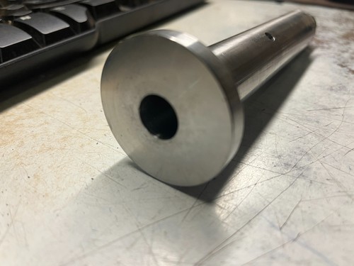 Toro EXMARK Spindle Shaft W/ Zerk HOLE COMMERCIAL MOWER OEM WAS 200-300. - Picture 2 of 3