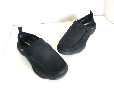 OluKai Na\'i WP Black Leather Slip on Shoes 11 OluKai Na main image 2