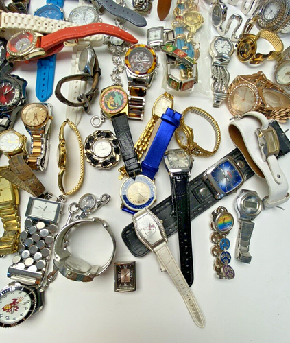 Estate Unique mix Watch Lot For Parts Or Repair Only- - As Is - Picture 13 of 24