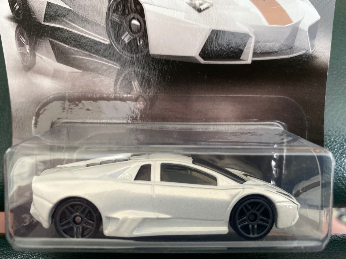 HOT WHEELS Lamborghini Reventon Coupe White Car Gold Stripe