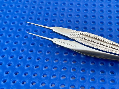 Karl STORZ Pinza chirurgica E1796 Castroviejo per sutura 0,12 mm, 4,2" - Foto 3 di 4