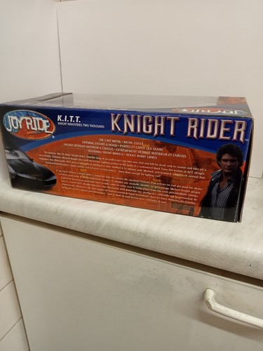 ERTL Joyride 1:18 Scale Knight Rider/Pontiac Trans Am Diecast Metal Car - Picture 2 of 6