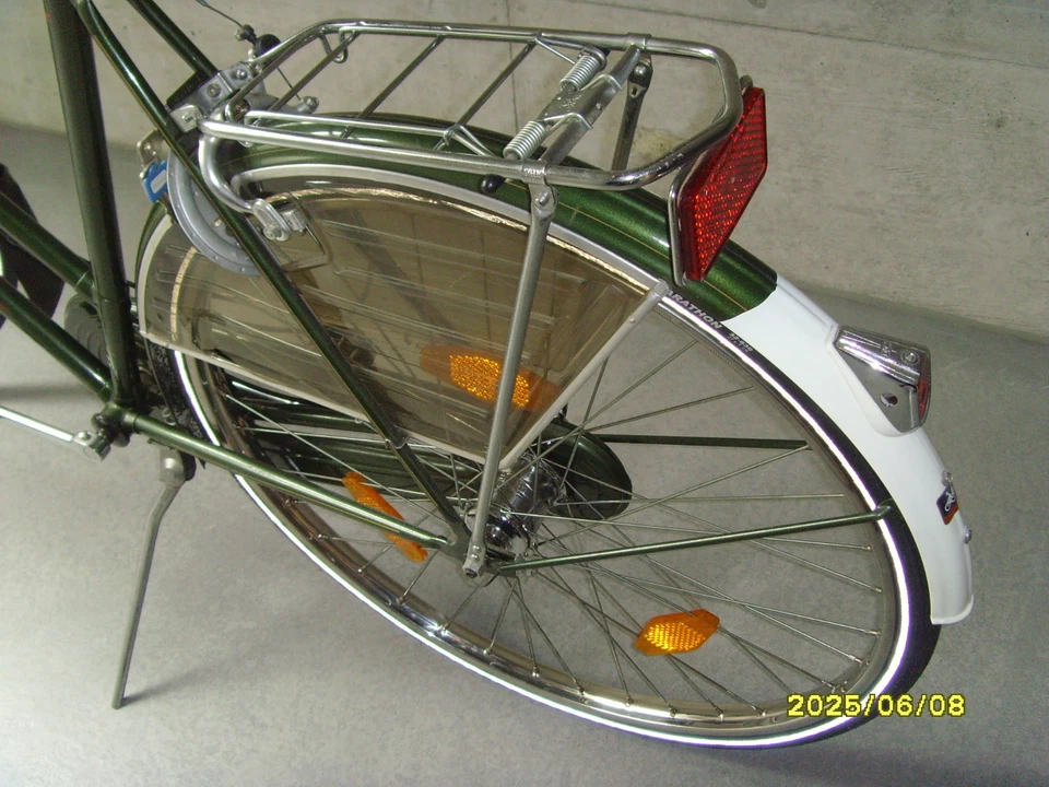 Hollandrad Batavus Damen 28"Modell Cambridge grün metallic, neuwertiger Oldtimer - Bild 4 von 4