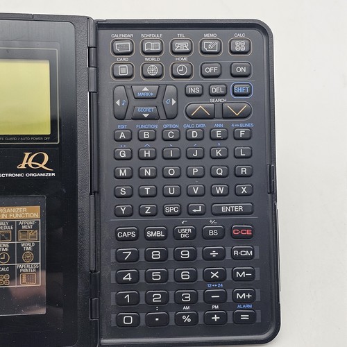 Organizador electrónico de colección Sharp IQ-7000 PDA hecho en Japón - sin probar - Imagen 3 de 6