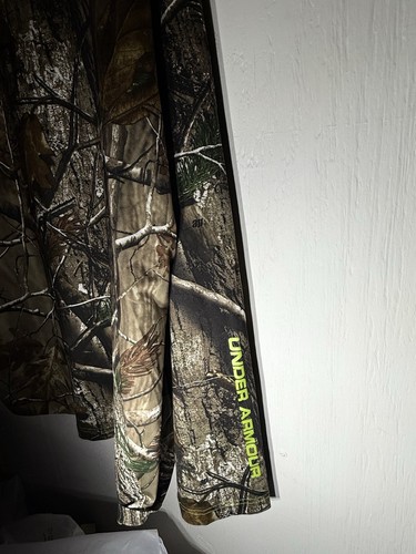 Under Armor Scent Control Long Sleeve Realtree Xtra Camo Shirt Loose Fit 2XL A8 - Picture 11 of 16