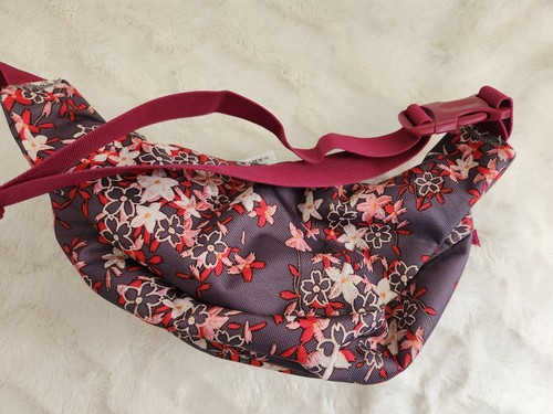 JanSport Fifth Avenue Waistpack Travel Folk Floral Fanny Waist Pack Hip Bag - Picture 8 of 8