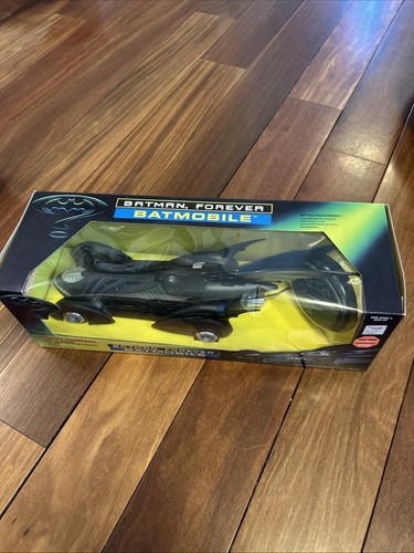 Batman Forever Batmobile Electronic NIB 1995 Remote Control Light Up Vehicle - Picture 1 of 7