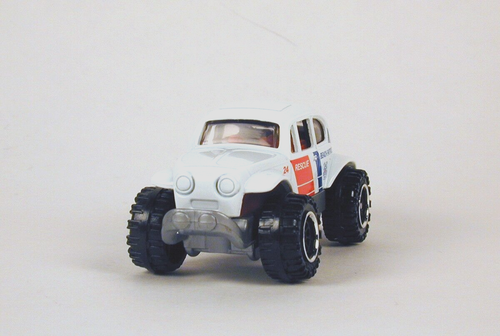 Matchbox Volkswagen Beetle 4x4 Beach Patrol White No Package - Picture 2 of 3